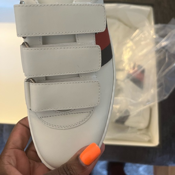 Gucci sneakers never worn size US 7/UK 5 - Picture 1 of 15